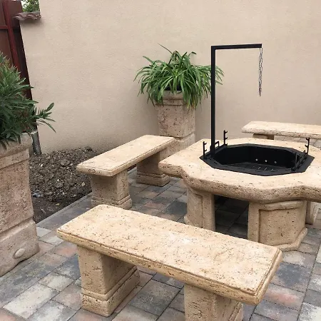 Second Miskolctapolca Apartment *