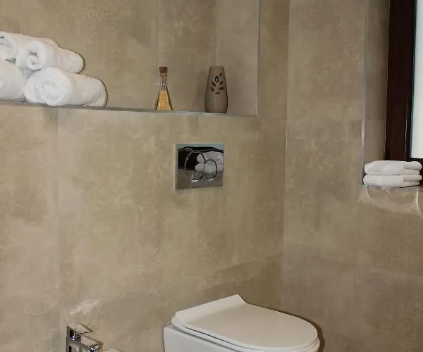 Second Miskolctapolca 公寓