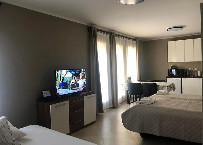 Second Miskolctapolca 米什科尔茨